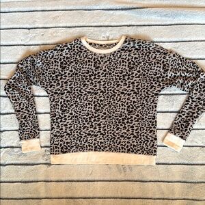 ZYIA Black and Cream Crew Neck Crop Sweater with Leopard Print